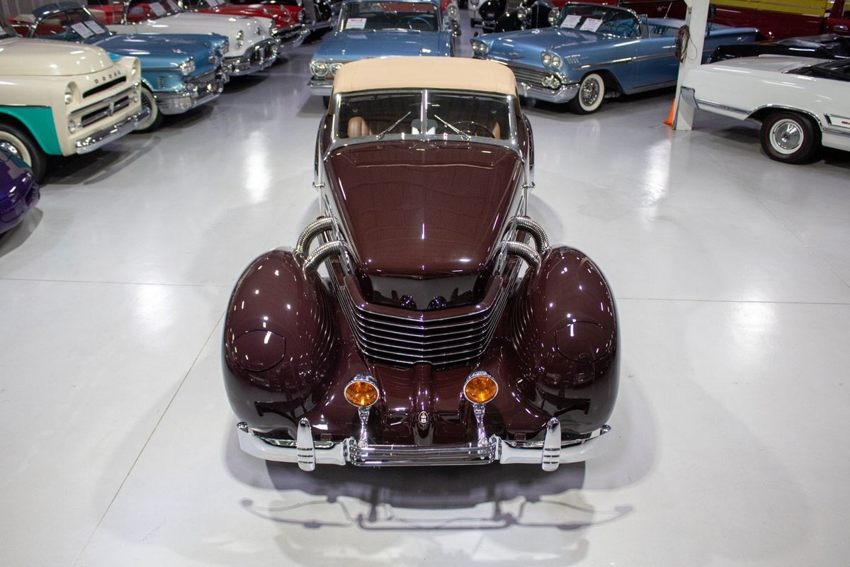 Cord-1937-Convertible-13