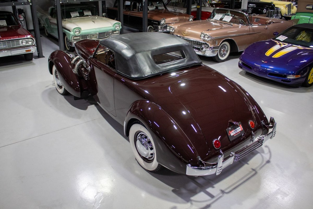 Cord-1937-Convertible-26