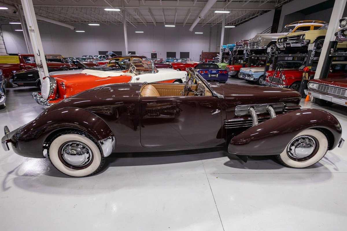 Cord-1937-Convertible-31