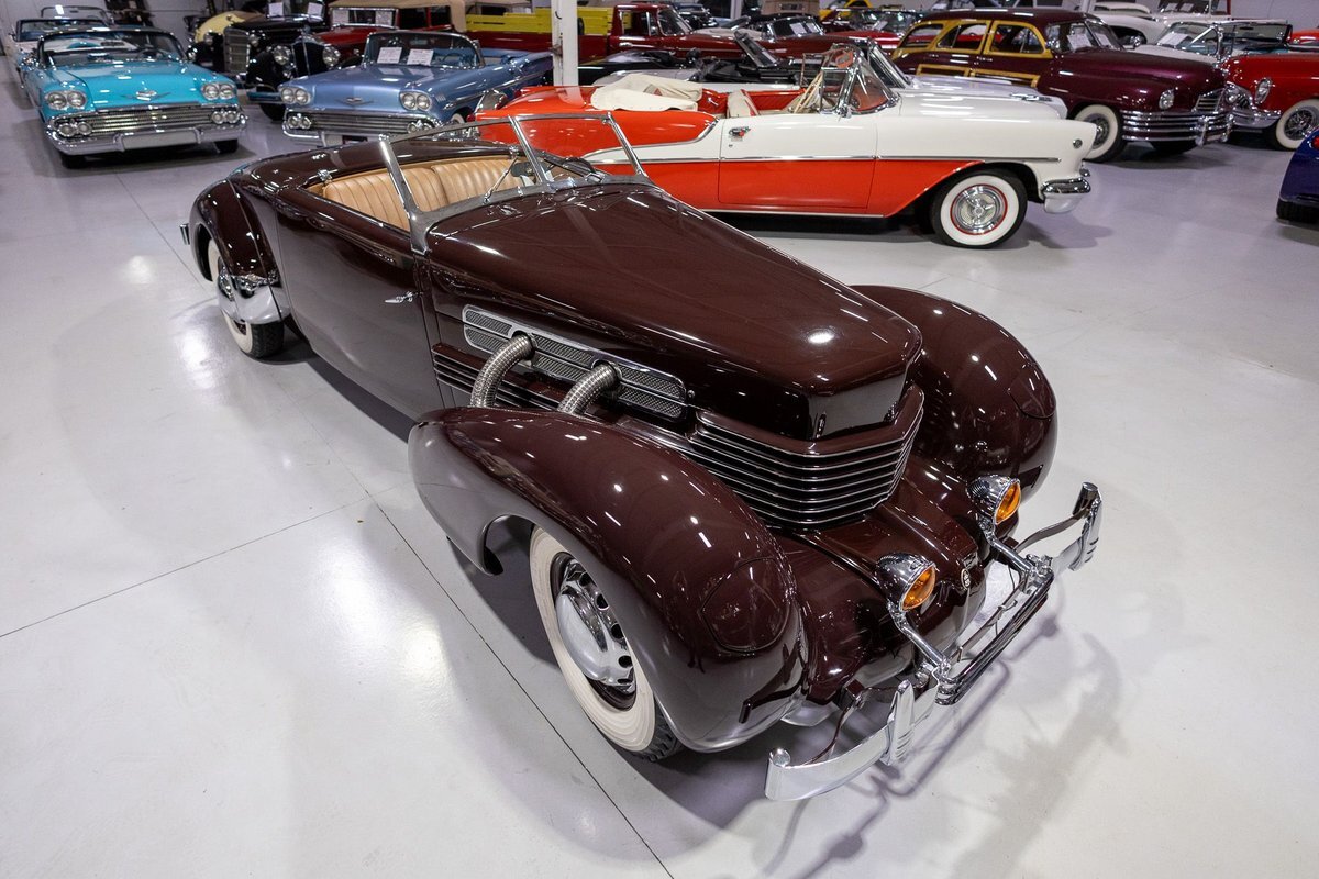 Cord-1937-Convertible-6