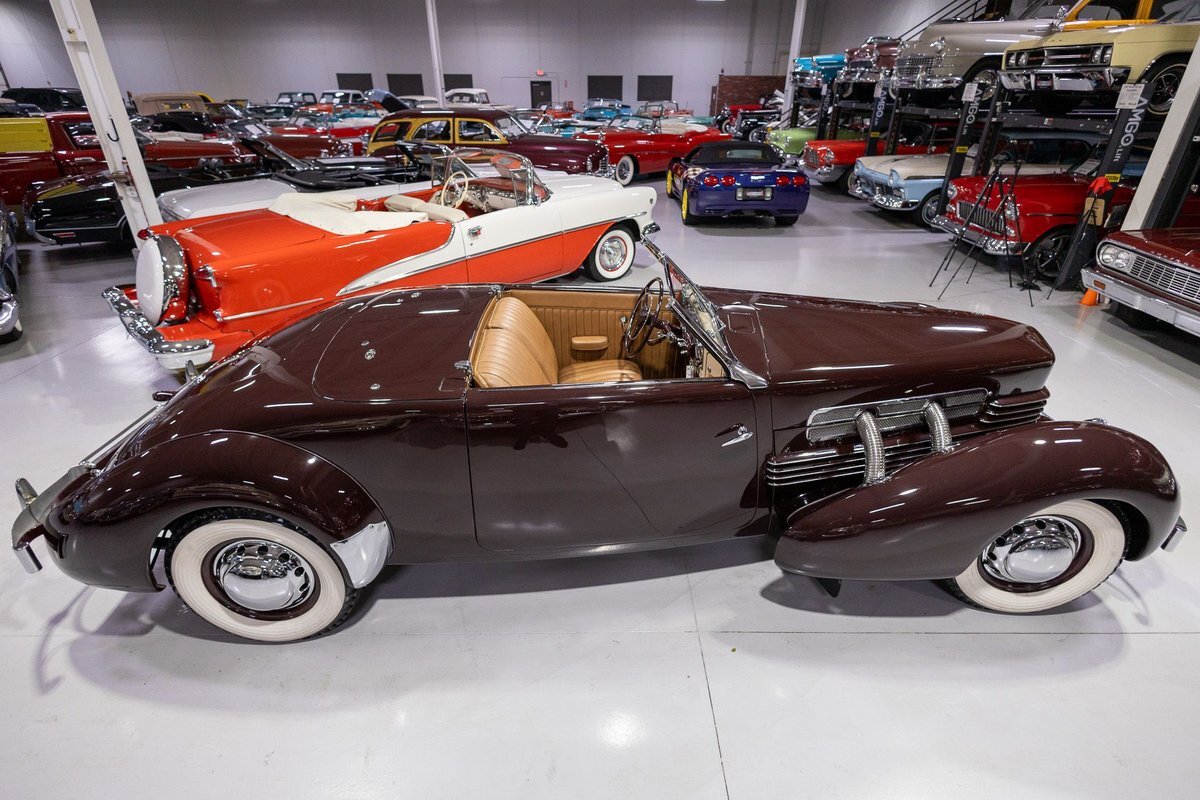 Cord-1937-Convertible-7