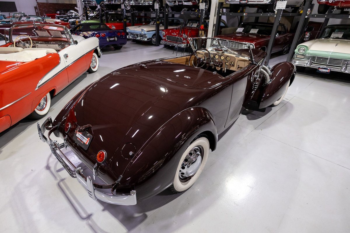 Cord-1937-Convertible-8