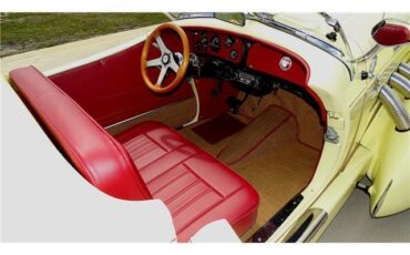 Cord-BOAT-TAIL-SPEEDSTER-1971-CONVERTIBLE-15