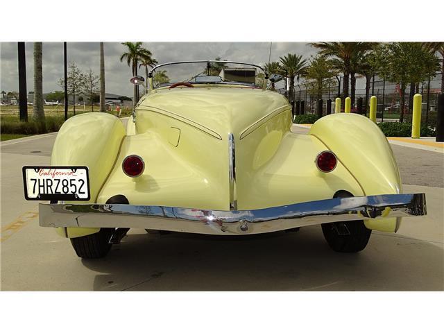 Cord-BOAT-TAIL-SPEEDSTER-1971-CONVERTIBLE-8