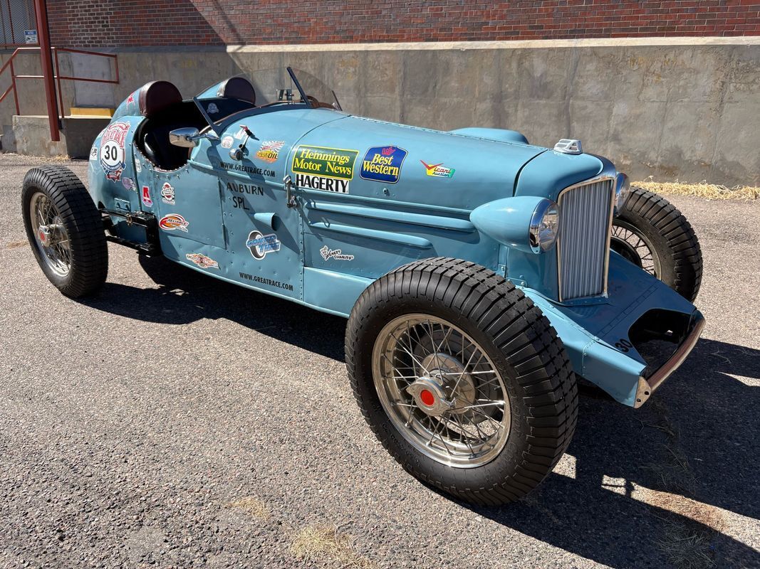 Cord-Speedster-Special-1932-11