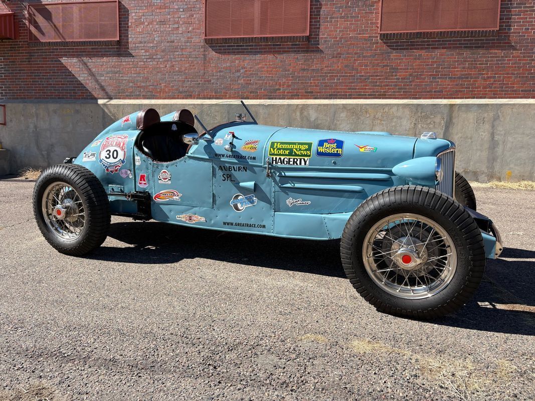 Cord-Speedster-Special-1932-14