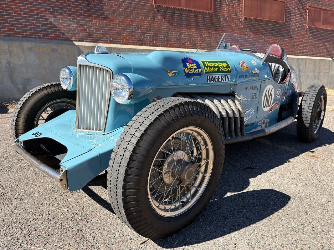 Cord-Speedster-Special-1932-24