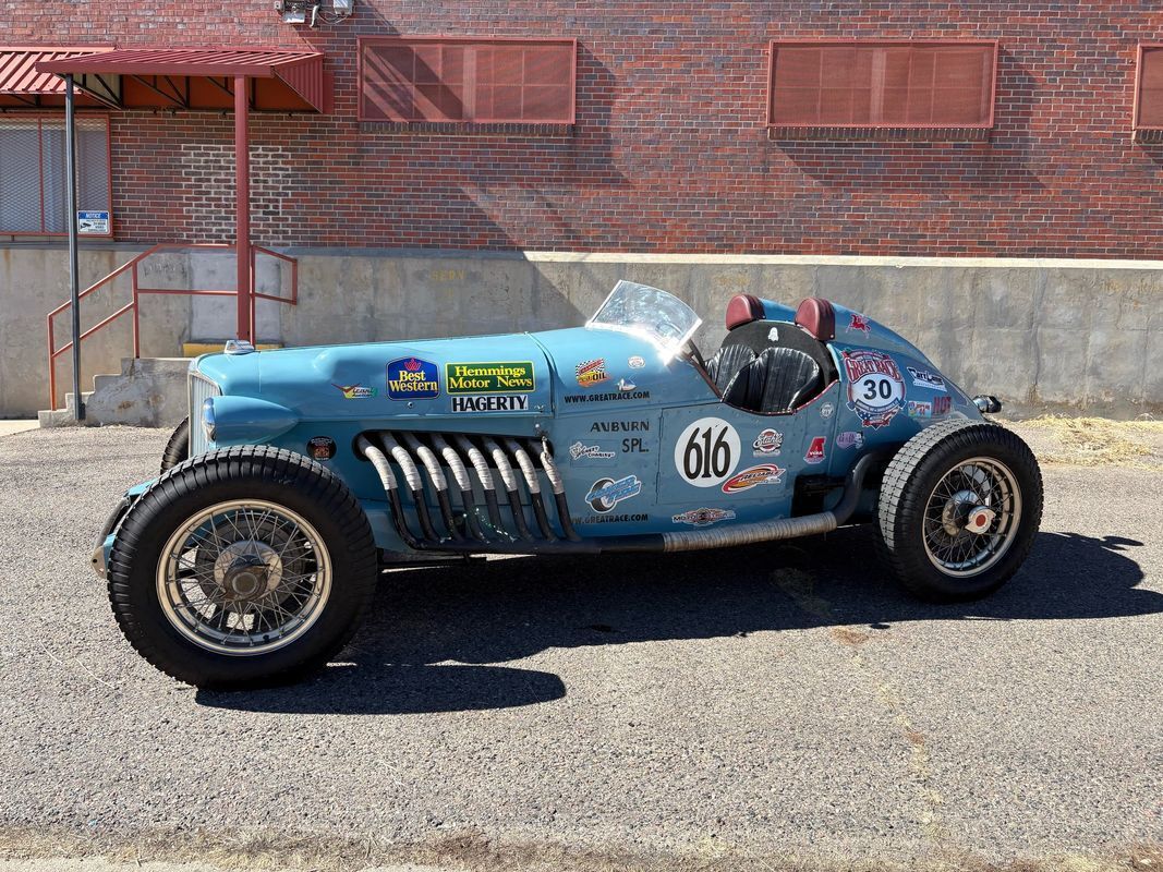 Cord-Speedster-Special-1932-27