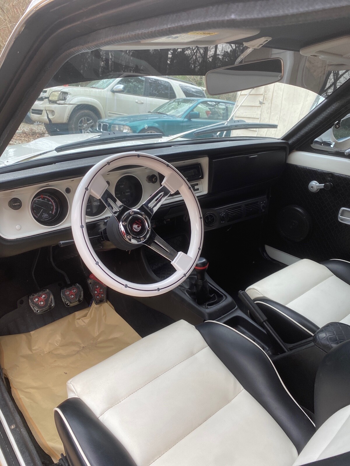Datsun-1200-1972-2