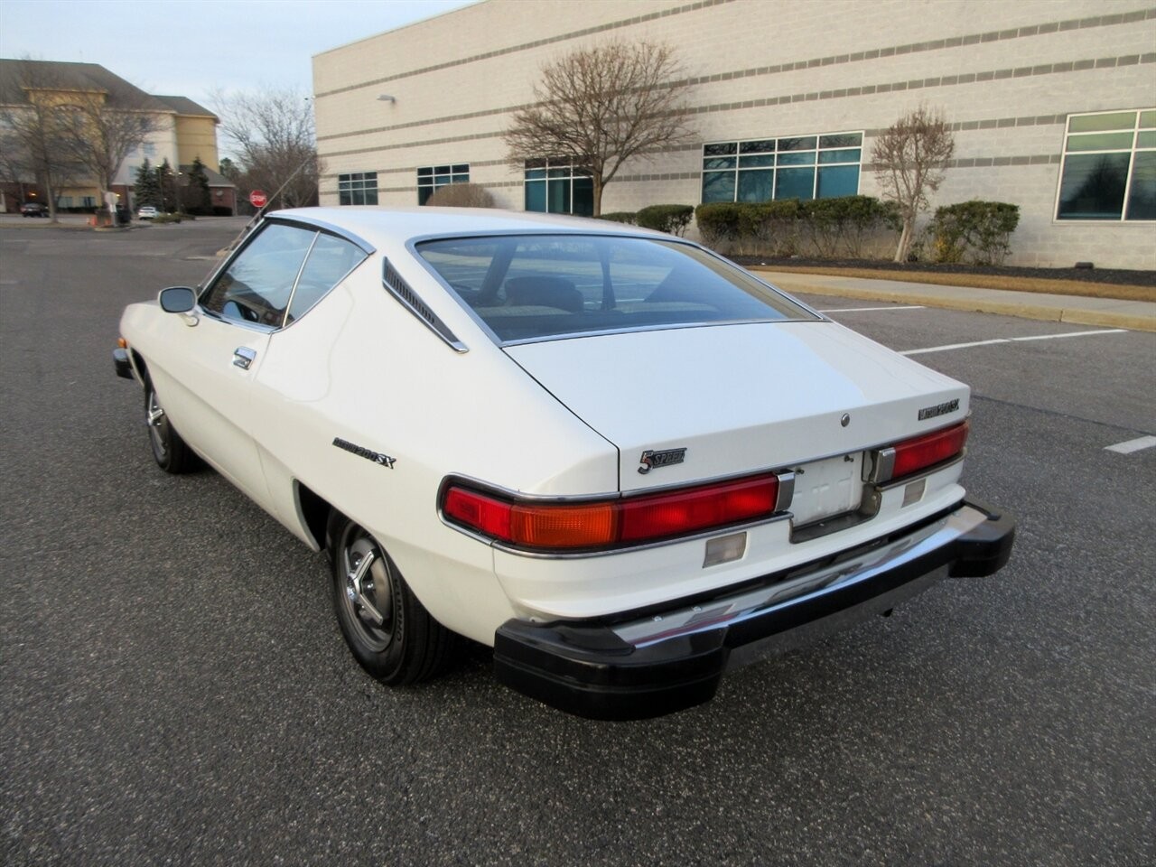 Datsun-200SX-1977-Coupe-2