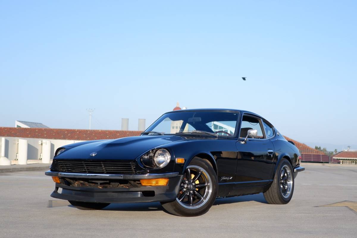 Datsun-240z-1973-black