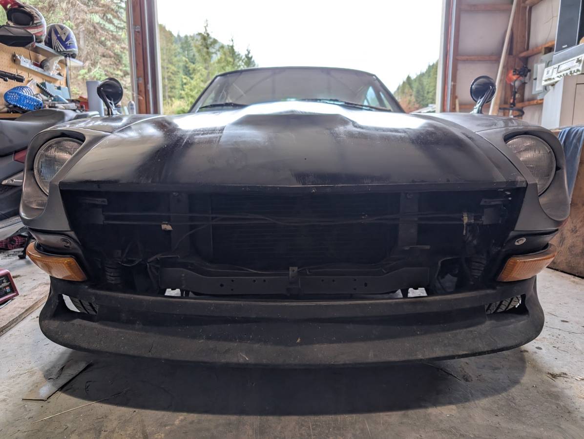 Datsun-240z-1973-silver-5