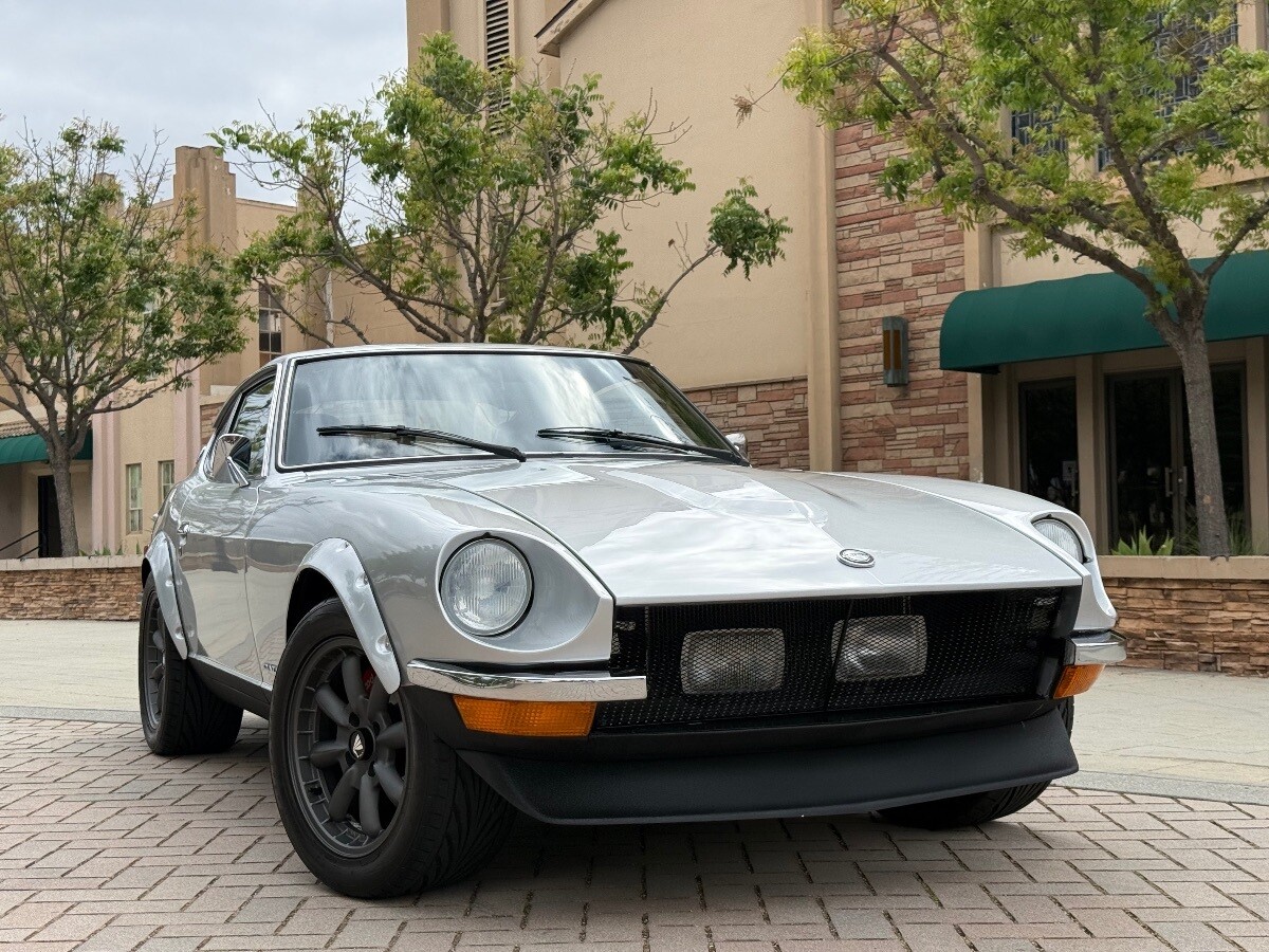 Datsun-24OZ-1973-1
