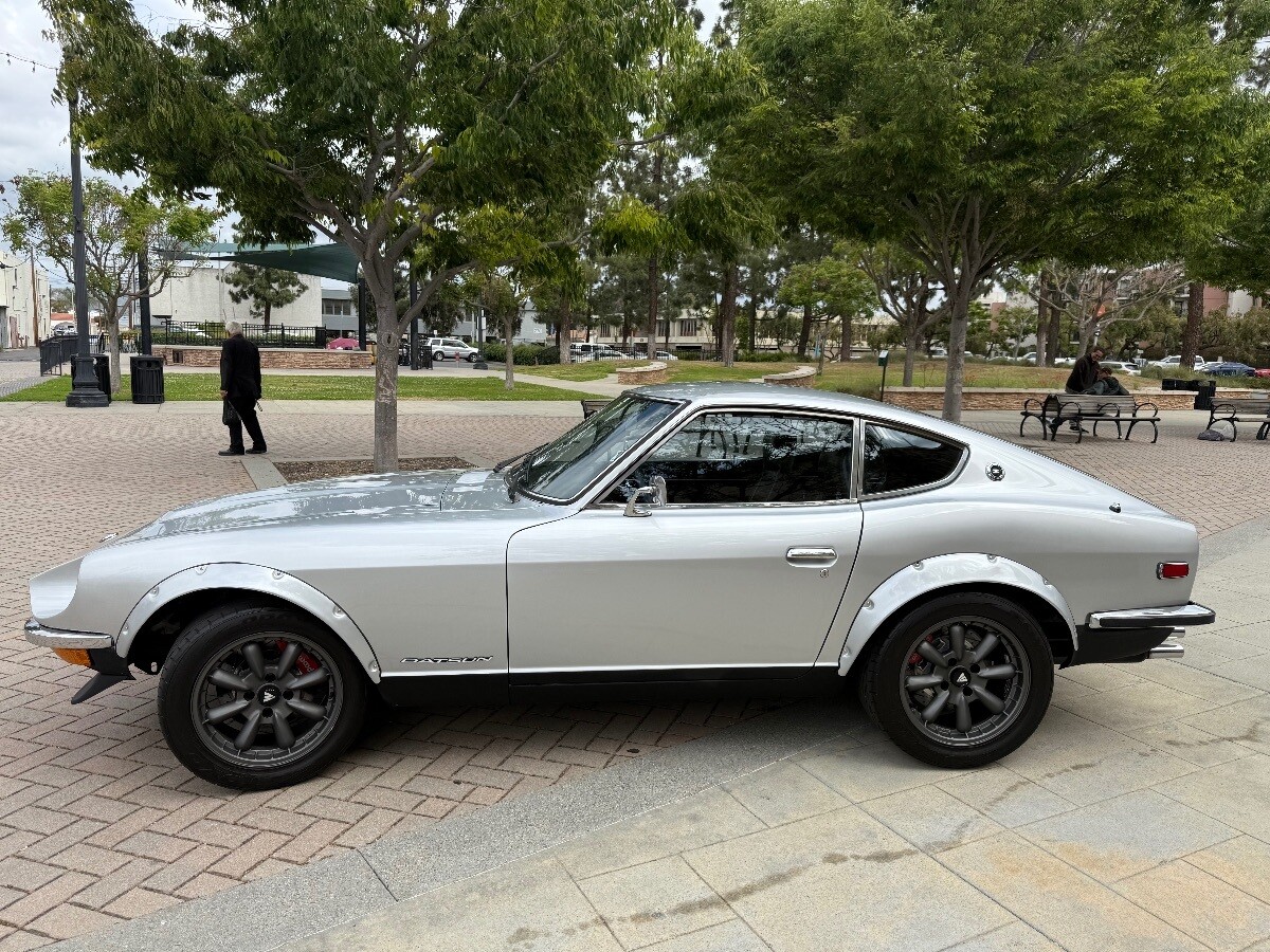 Datsun-24OZ-1973-5