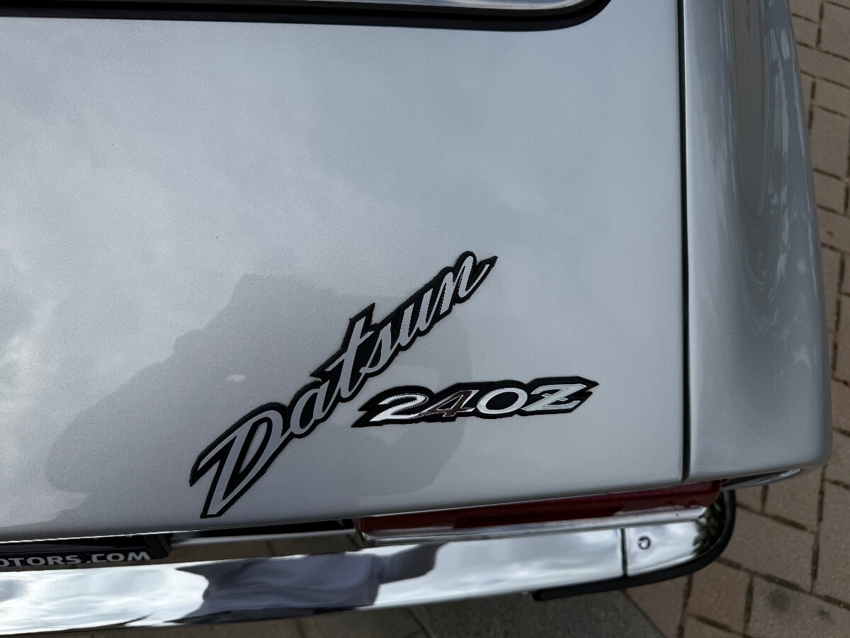Datsun-24OZ-1973-9