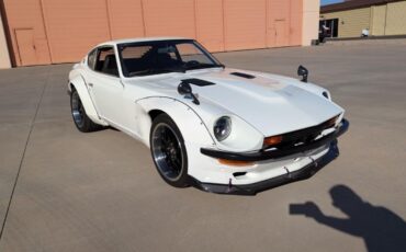 Datsun-280Z-1977-Coupe-1