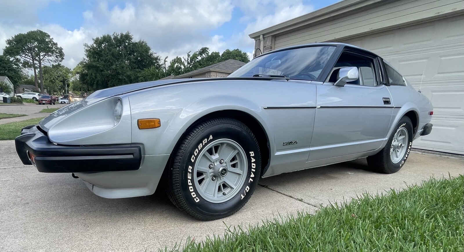Datsun-280ZX-1979-Coupe-12