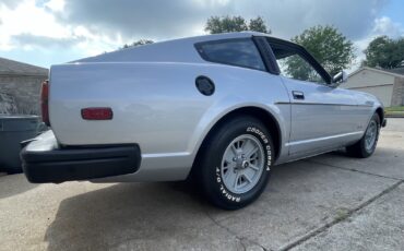 Datsun-280ZX-1979-Coupe-17