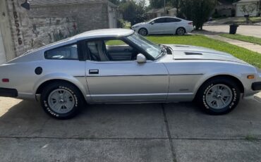Datsun-280ZX-1979-Coupe-19
