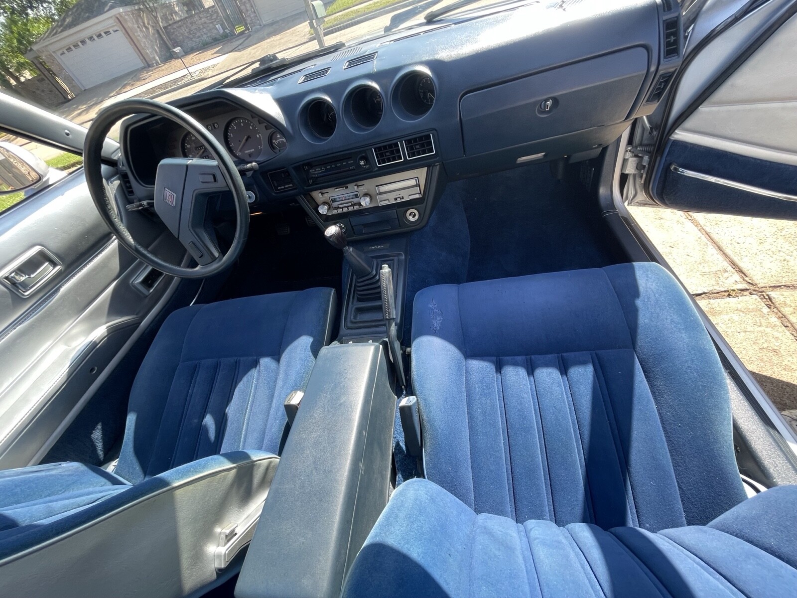 Datsun-280ZX-1979-Coupe-25