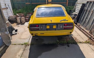 Datsun-280z-1976-yellow-2