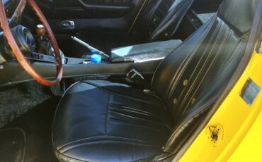Datsun-280z-1976-yellow-9