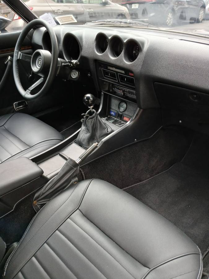 Datsun-280z-22-1977-red-2