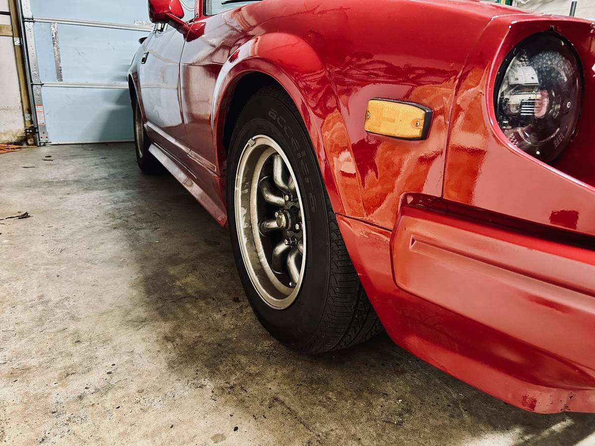 Datsun-280zx-1982-red-3