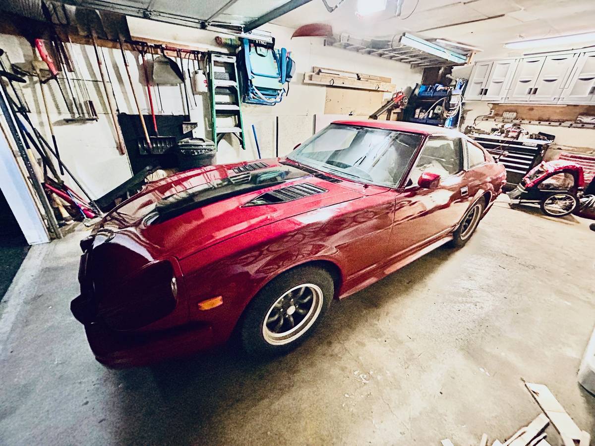 Datsun-280zx-1982-red-6