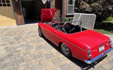 Datsun-311-roadster-1966-red-6