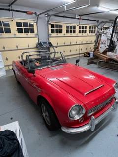 Datsun-311-roadster-1966-red