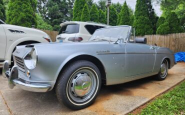 Datsun-Other-1967-Convertible-2