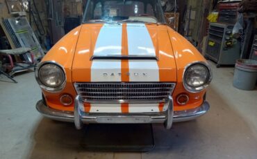 Datsun-Roadster-1969-orange-9
