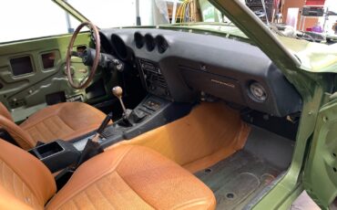 Datsun-Z-Series-1972-Coupe-11