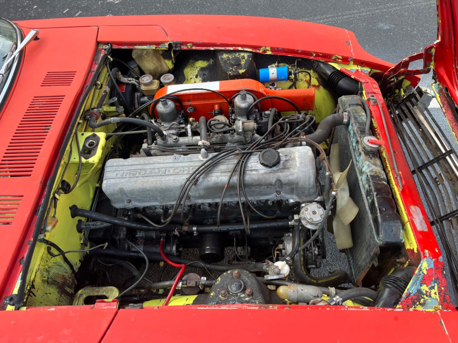 Datsun-Z-Series-1972-Coupe-32