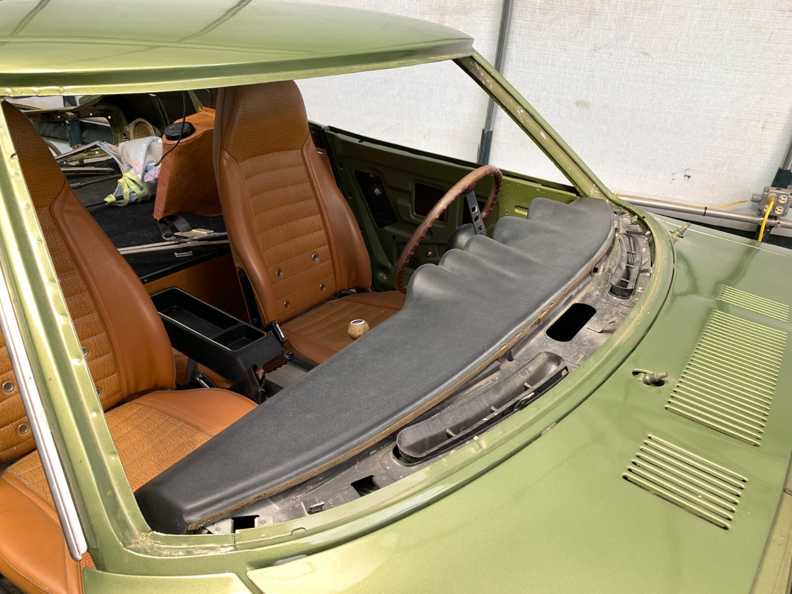 Datsun-Z-Series-1972-Coupe-8