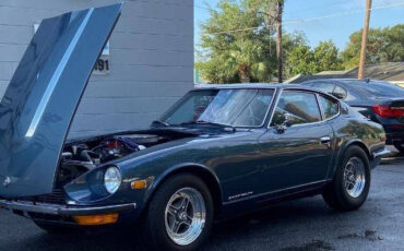 Datsun-Z-Series-1973-Coupe-10