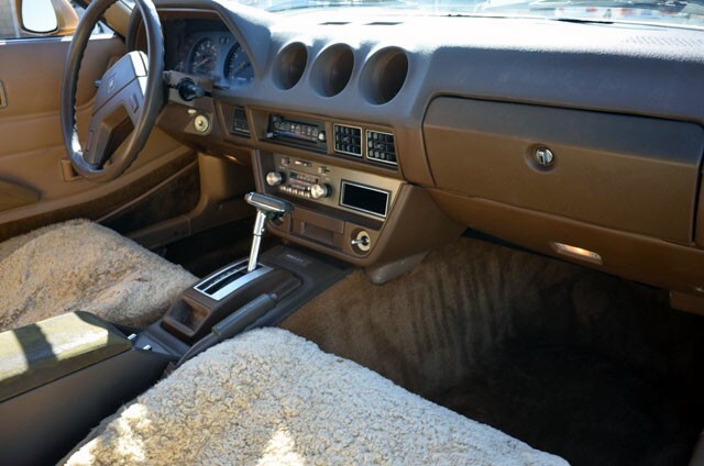 Datsun-Z-Series-1980-Hatchback-13
