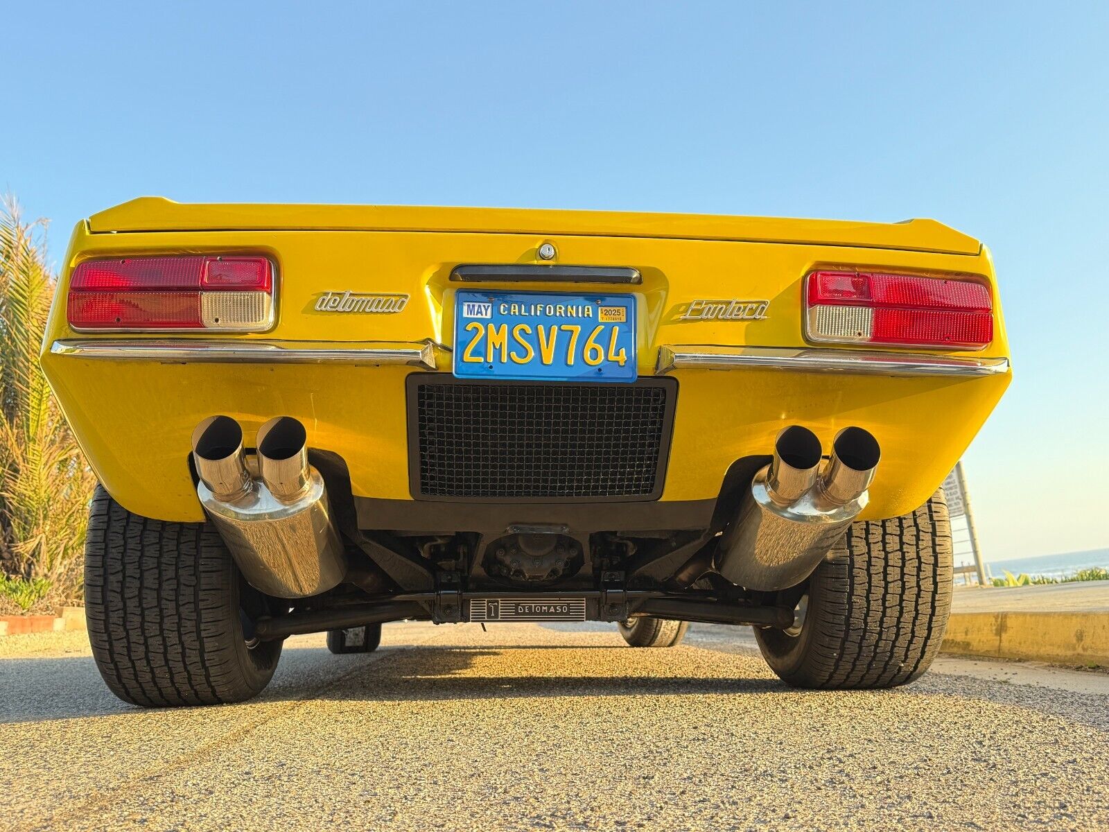 De-Tomaso-Pantera-1971-Coupe-18