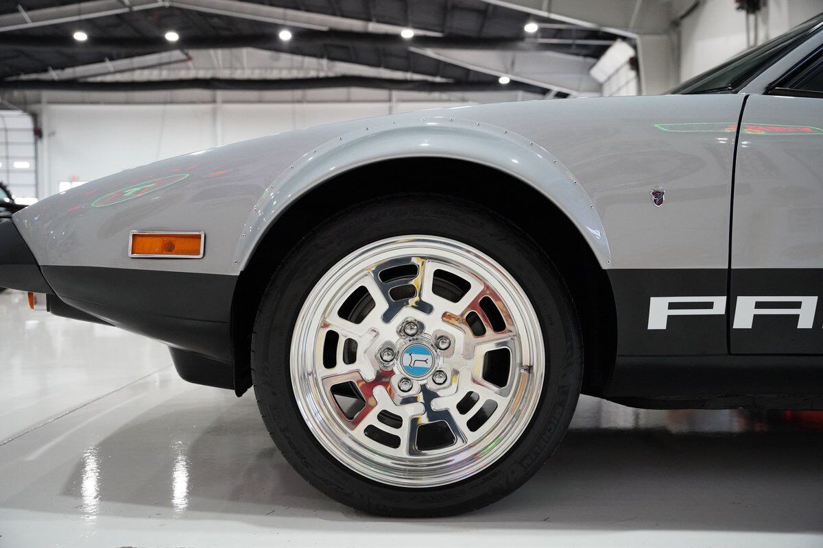 De-Tomaso-Pantera-1974-10