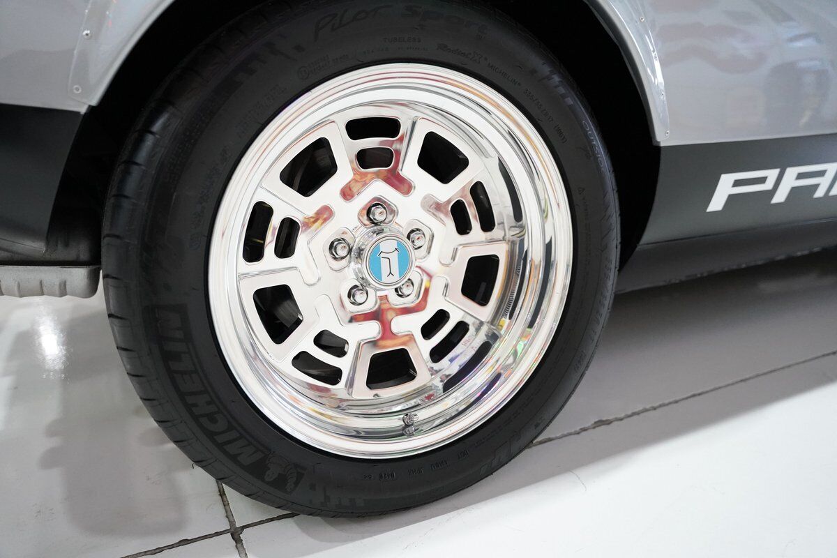 De-Tomaso-Pantera-1974-20