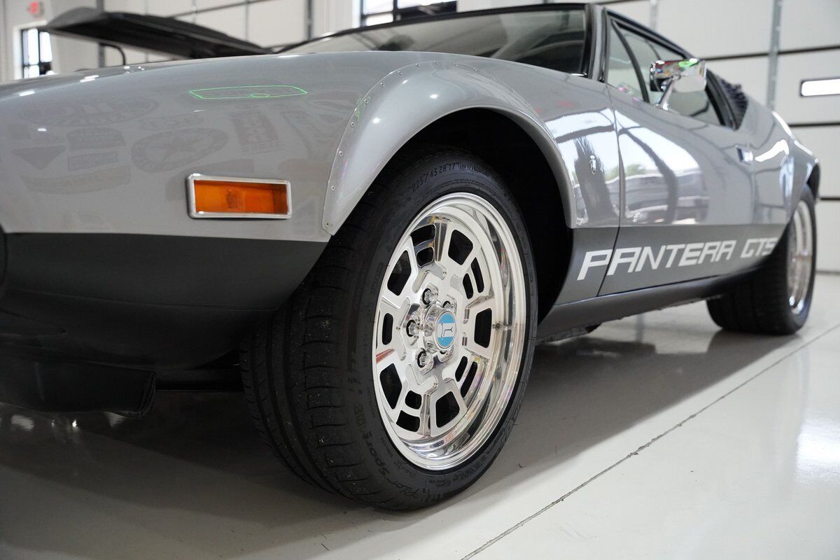De-Tomaso-Pantera-1974-25