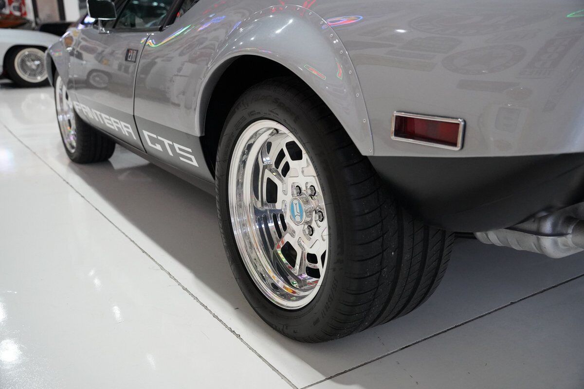 De-Tomaso-Pantera-1974-27