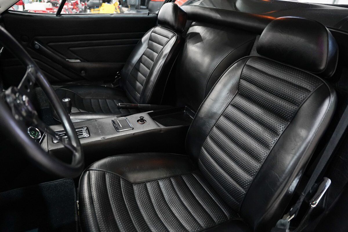 De-Tomaso-Pantera-1974-8