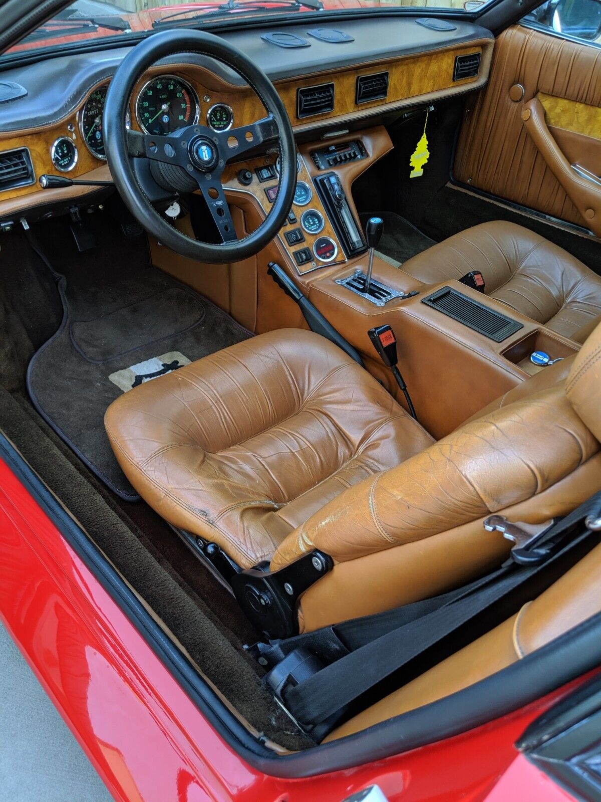 De-Tomaso-Pantera-1984-Coupe-10
