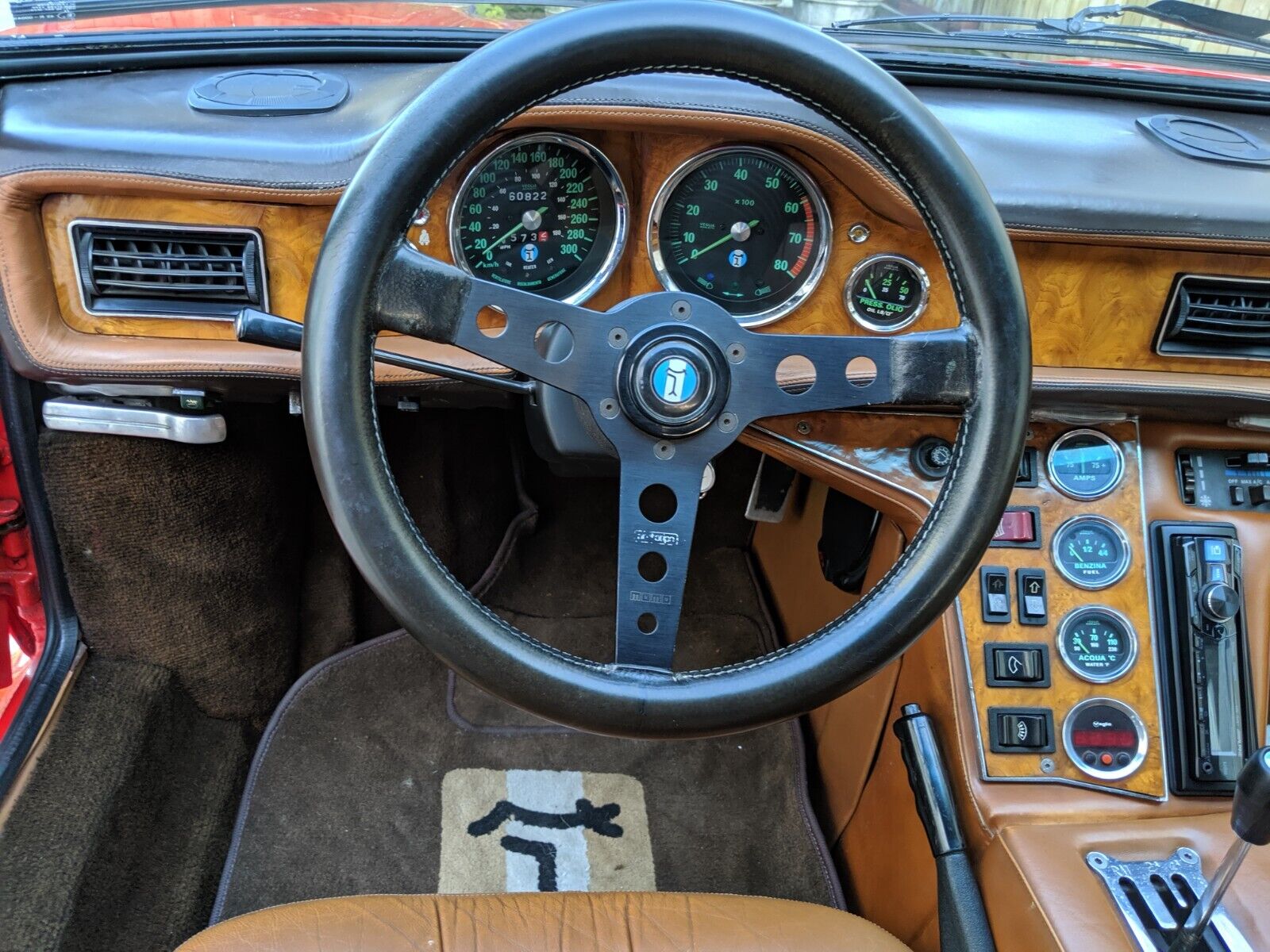 De-Tomaso-Pantera-1984-Coupe-8