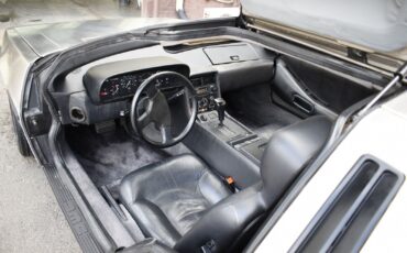 DeLorean-DMC-12-1981-Coupe-15