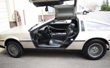 DeLorean-DMC-12-1981-Coupe-22