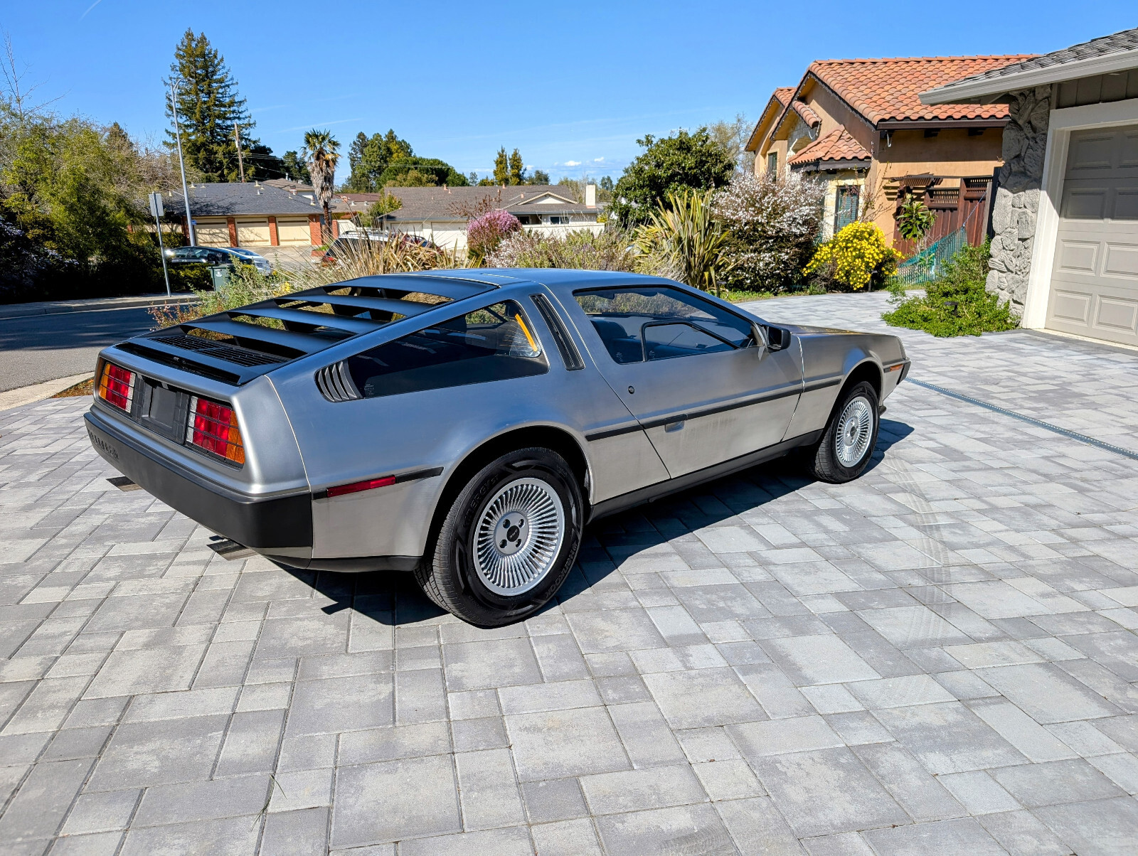 DeLorean-DMC-12-1983-12