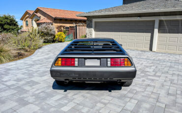 DeLorean-DMC-12-1983-13